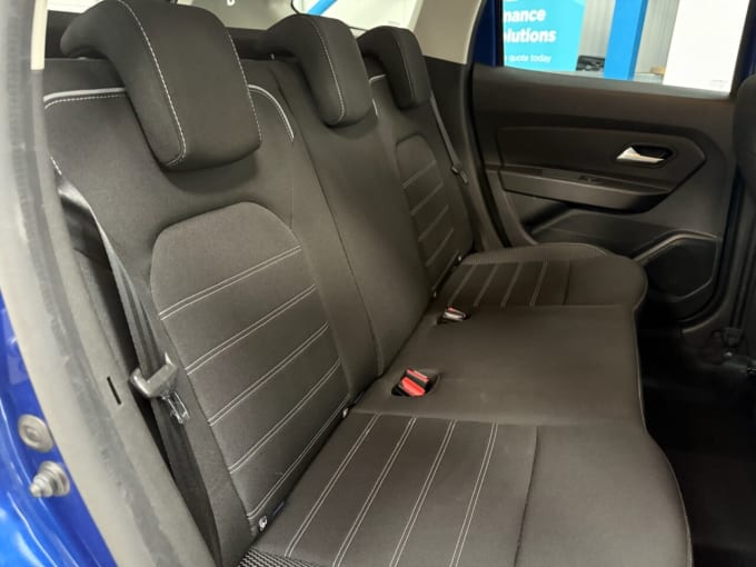 2025 Dacia Duster