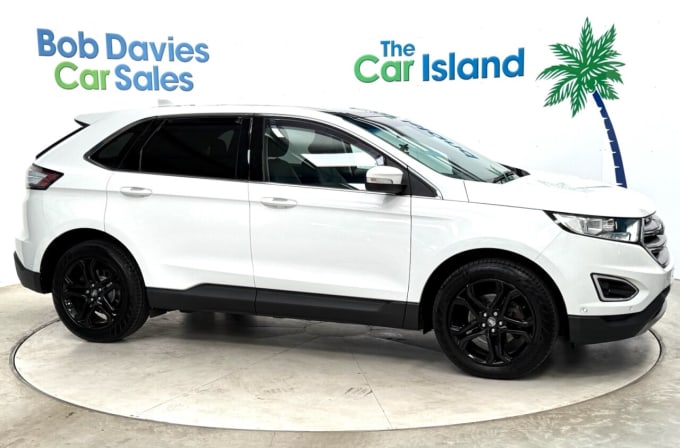 2025 Ford Edge