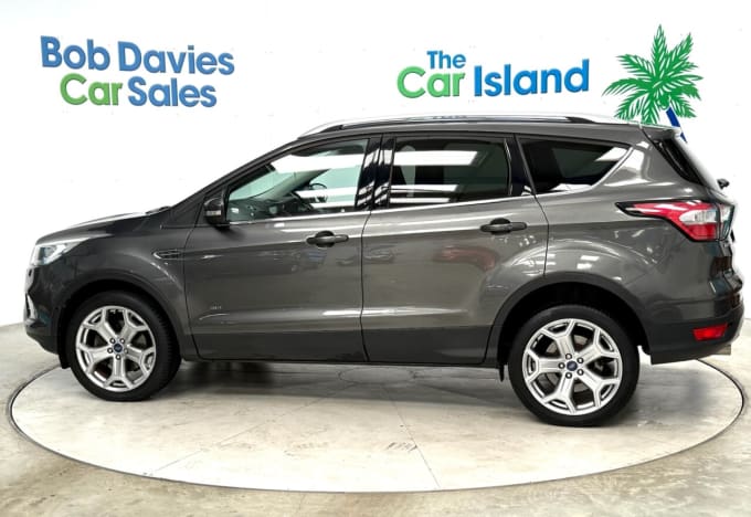 2025 Ford Kuga
