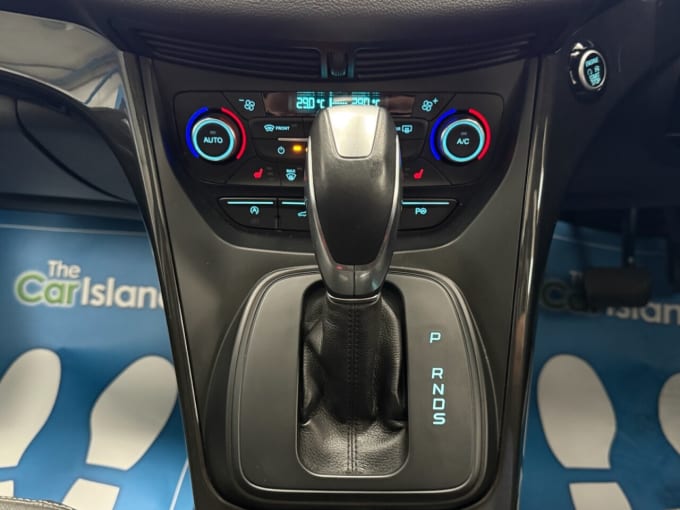 2025 Ford Kuga