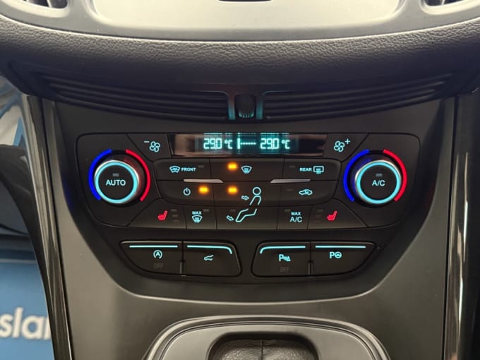 2025 Ford Kuga