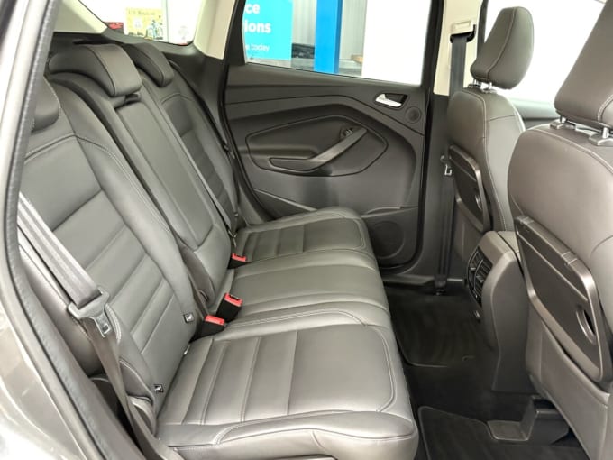 2025 Ford Kuga