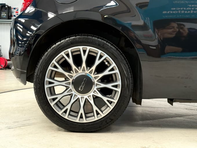 2025 Fiat 500c