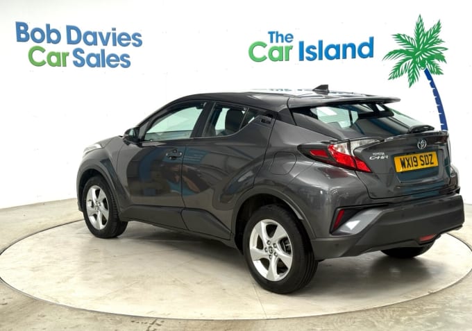 2025 Toyota C-hr