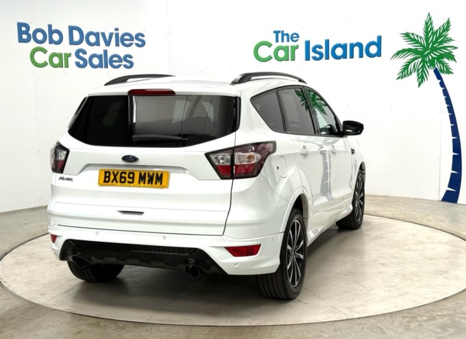 2025 Ford Kuga