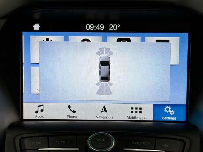 2025 Ford Kuga