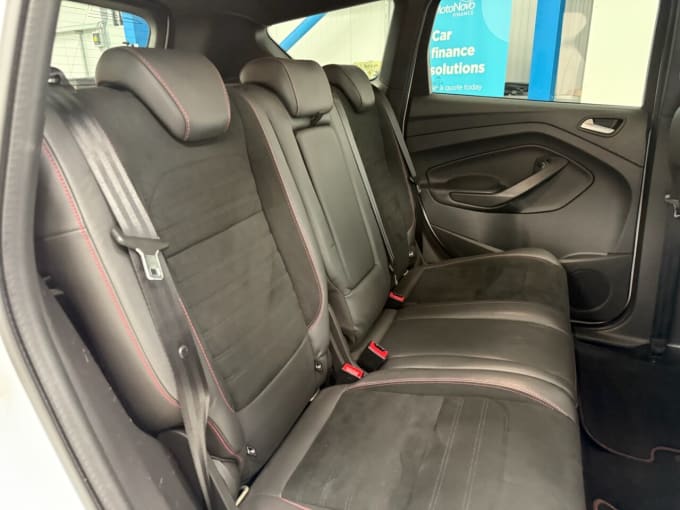 2025 Ford Kuga
