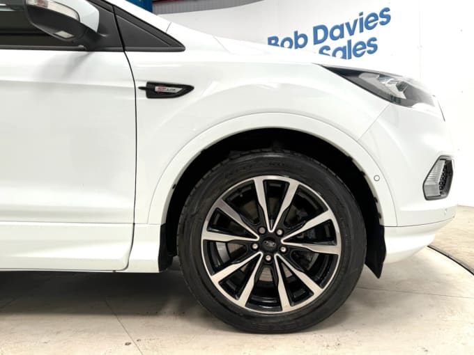 2025 Ford Kuga