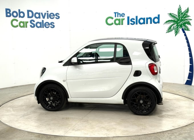 2025 Smart Fortwo
