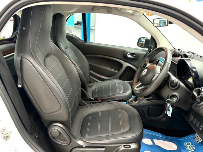 2025 Smart Fortwo