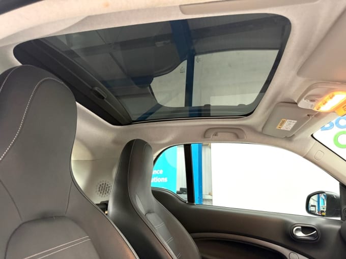 2025 Smart Fortwo