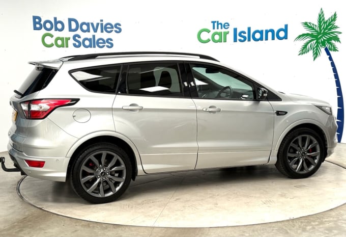 2025 Ford Kuga