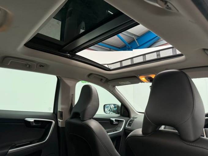 2025 Volvo Xc60