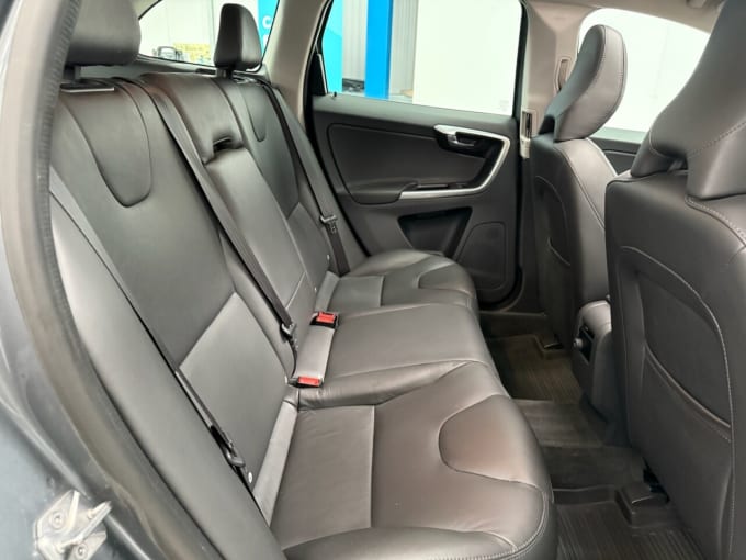 2025 Volvo Xc60