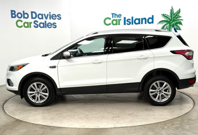 2025 Ford Kuga