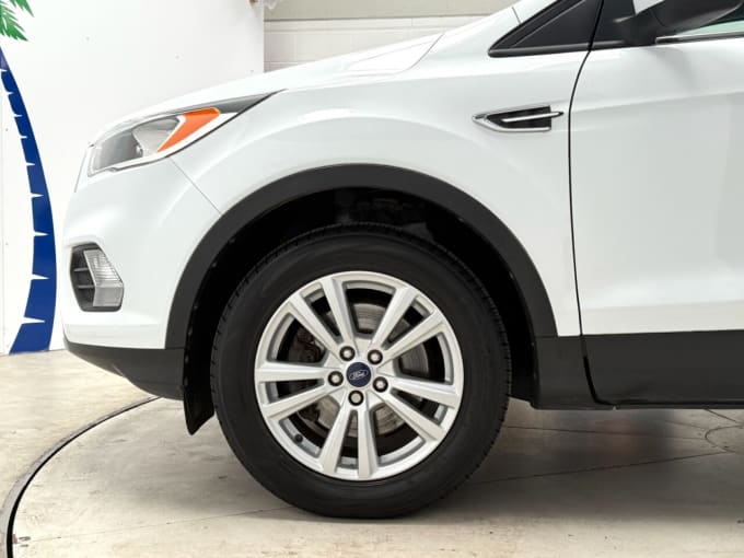 2025 Ford Kuga