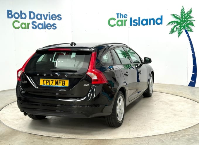 2025 Volvo V60