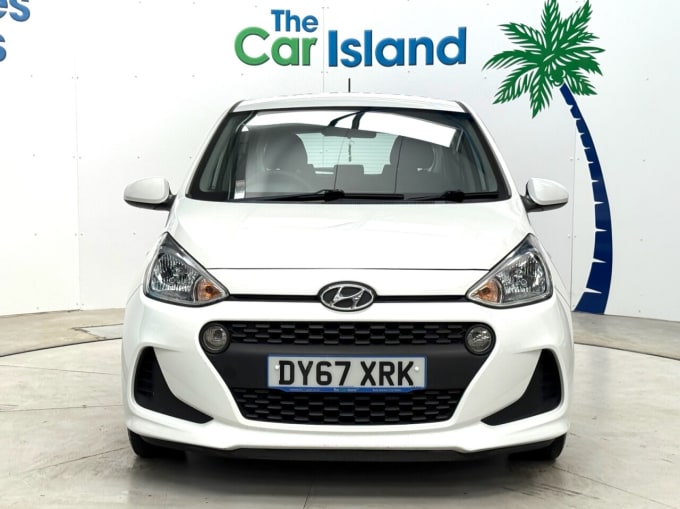 2025 Hyundai I10
