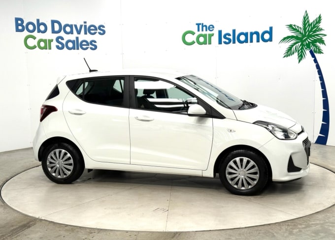 2025 Hyundai I10