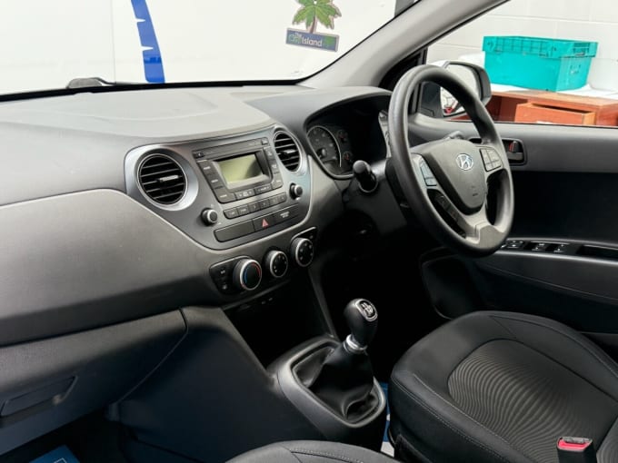 2025 Hyundai I10