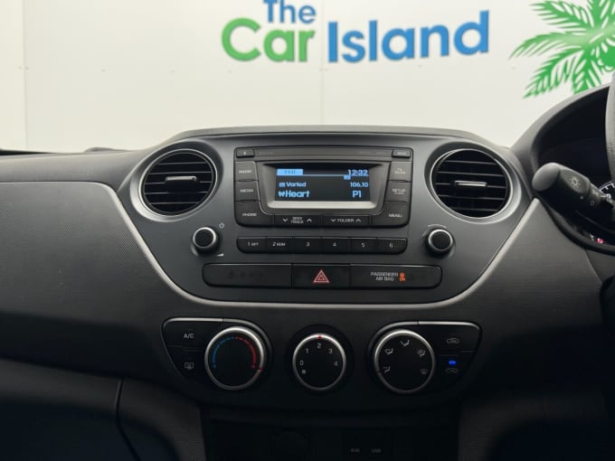 2025 Hyundai I10