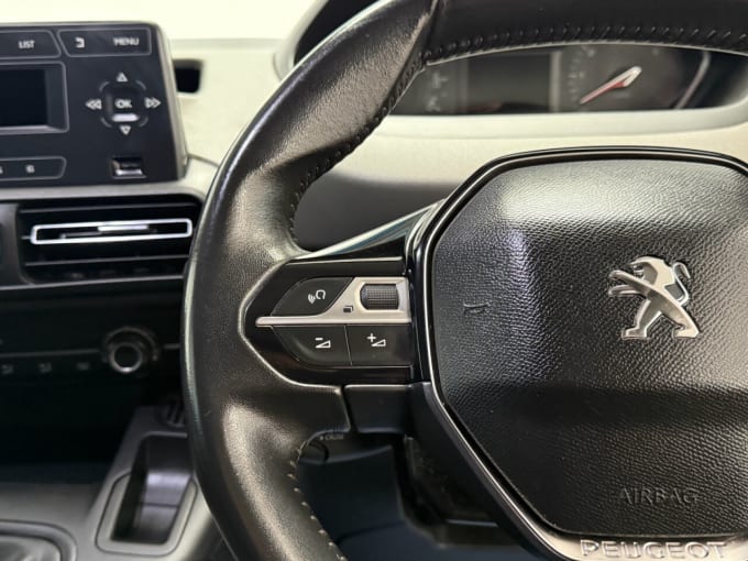 2025 Peugeot Rifter