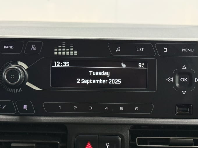2025 Peugeot Rifter