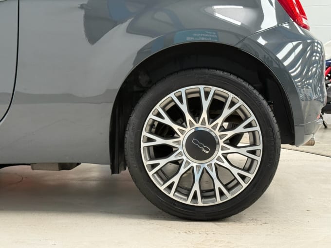 2025 Fiat 500