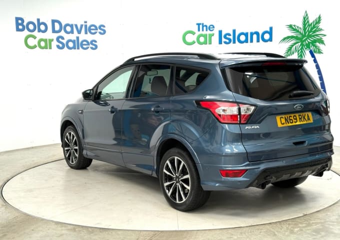 2025 Ford Kuga