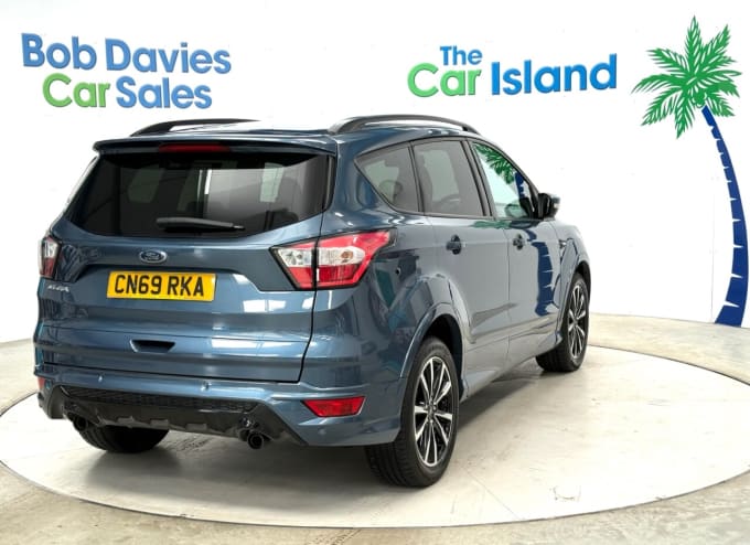 2025 Ford Kuga