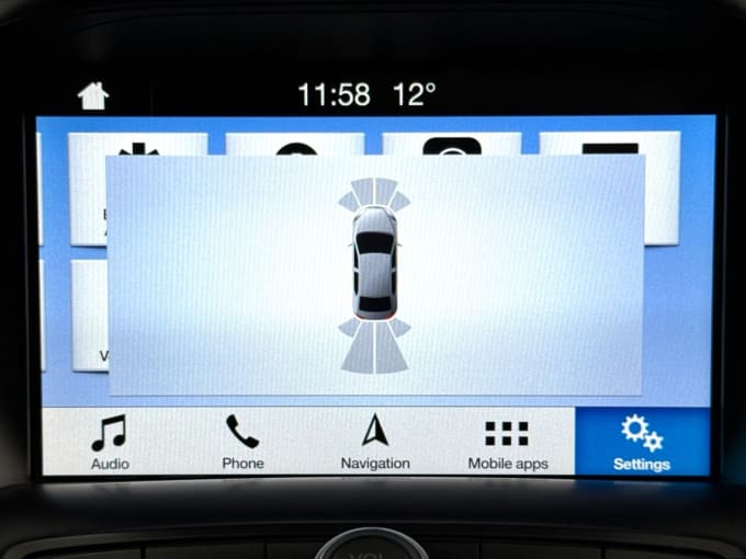 2025 Ford Kuga