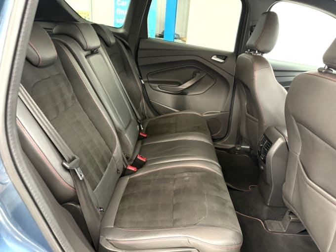 2025 Ford Kuga