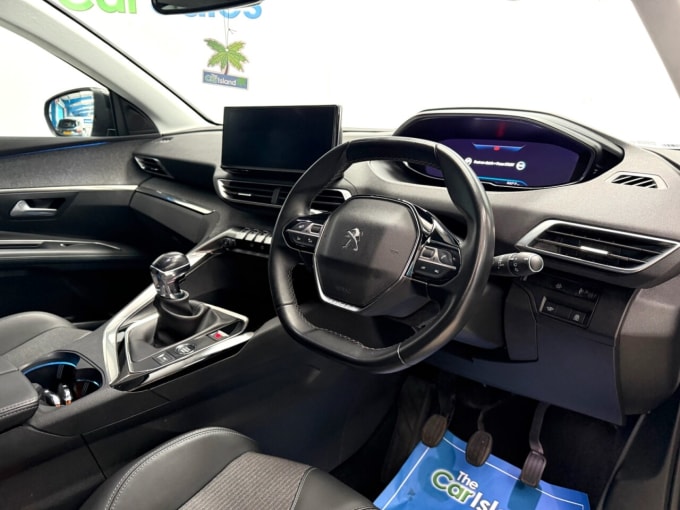 2025 Peugeot 3008