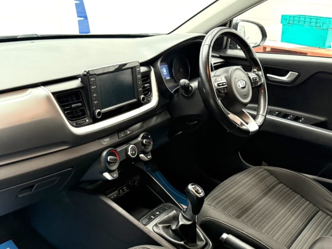 2025 Kia Stonic