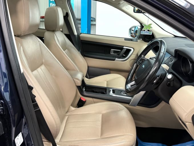 2025 Land Rover Discovery Sport