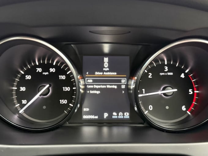 2025 Land Rover Discovery Sport