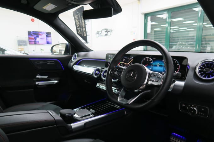 2025 Mercedes-benz Glb