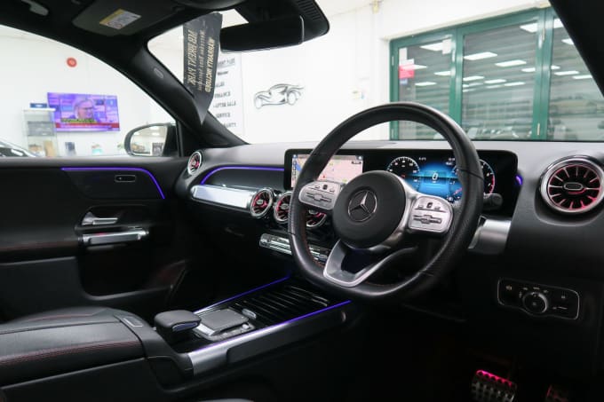 2025 Mercedes-benz Glb