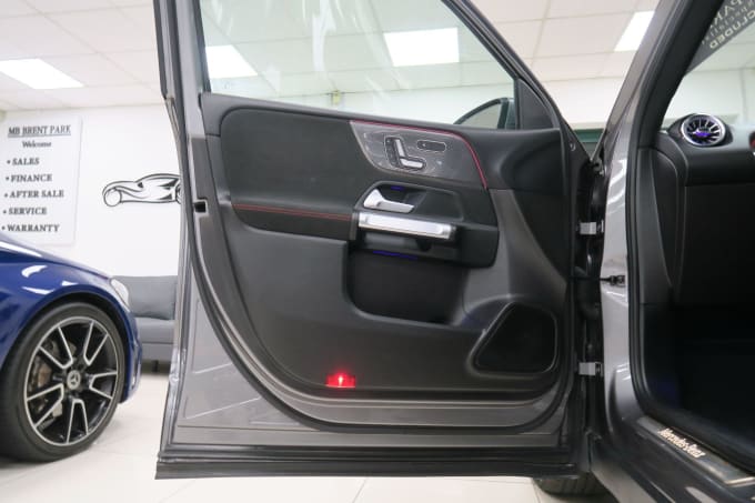 2025 Mercedes-benz Glb
