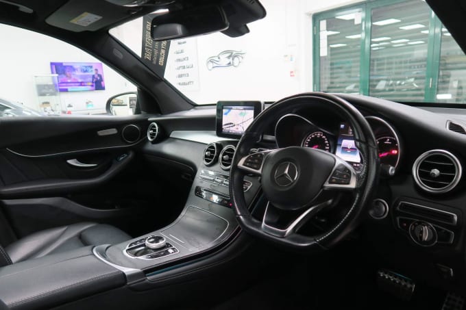 2024 Mercedes-benz Glc Class