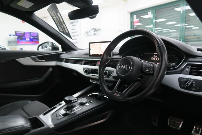 2025 Audi A4 Avant
