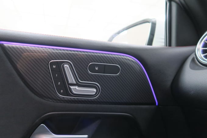 2025 Mercedes-benz Glb