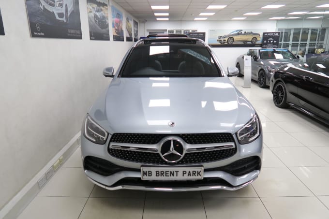 2025 Mercedes-benz Glc