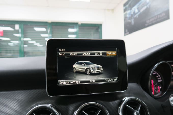 2025 Mercedes-benz Gla