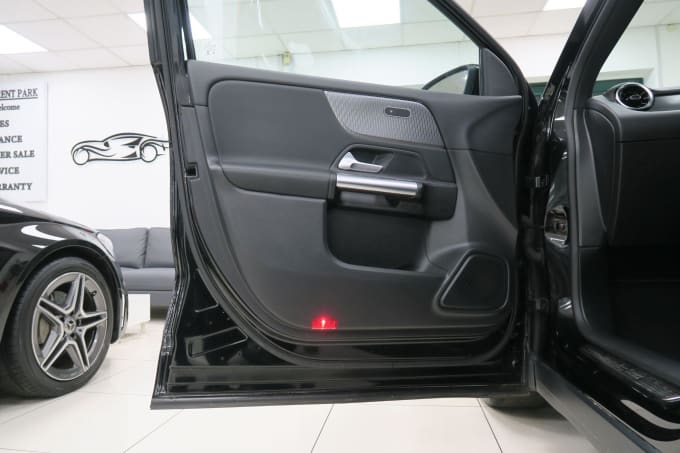 2025 Mercedes-benz Gla