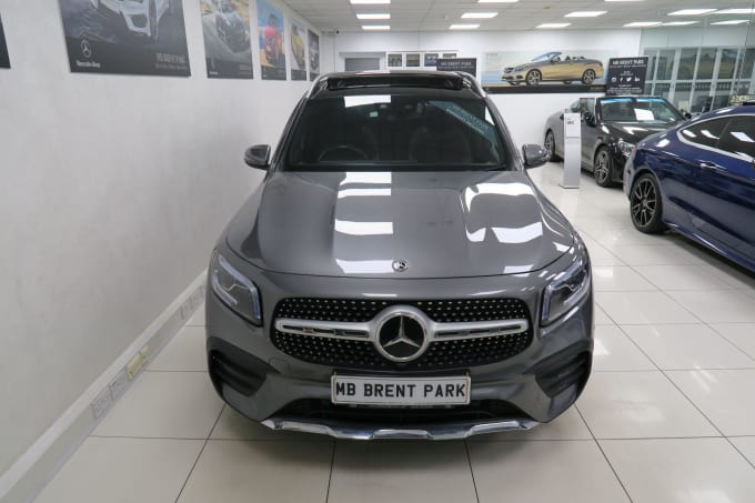 2025 Mercedes-benz Glb