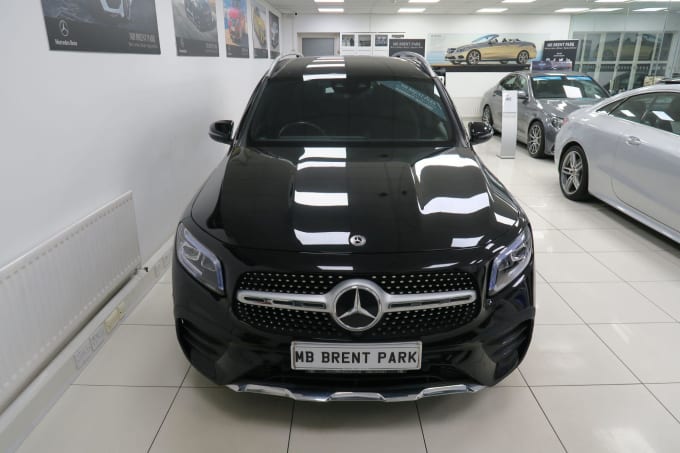 2025 Mercedes-benz Glb