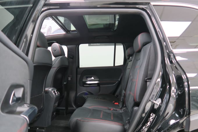 2025 Mercedes-benz Glb