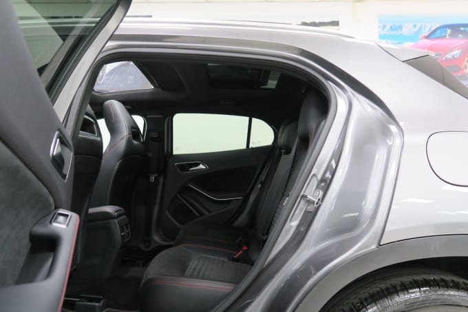 2025 Mercedes-benz Gla