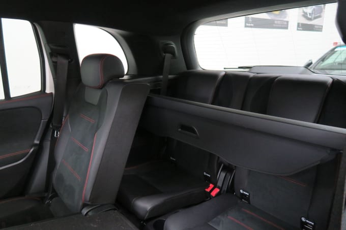 2025 Mercedes-benz Glb